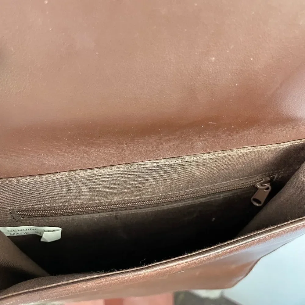 Leather Shoulder Purse EUC